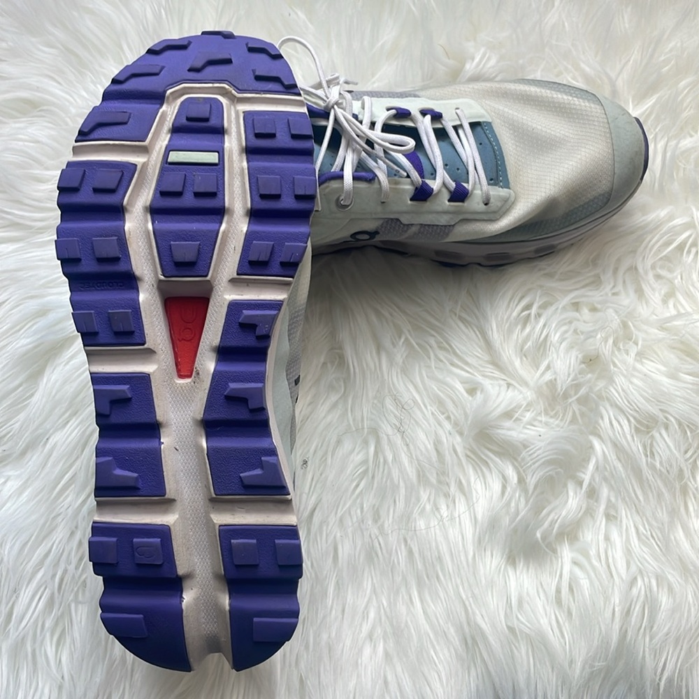 On Cloud Cloudvista Running Shoe Size W9.5. Used … - image 4